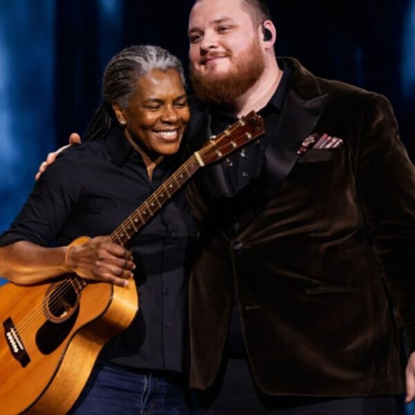 Husband Tracy Chapman: The Truth About Her Relationship Status and Life Story